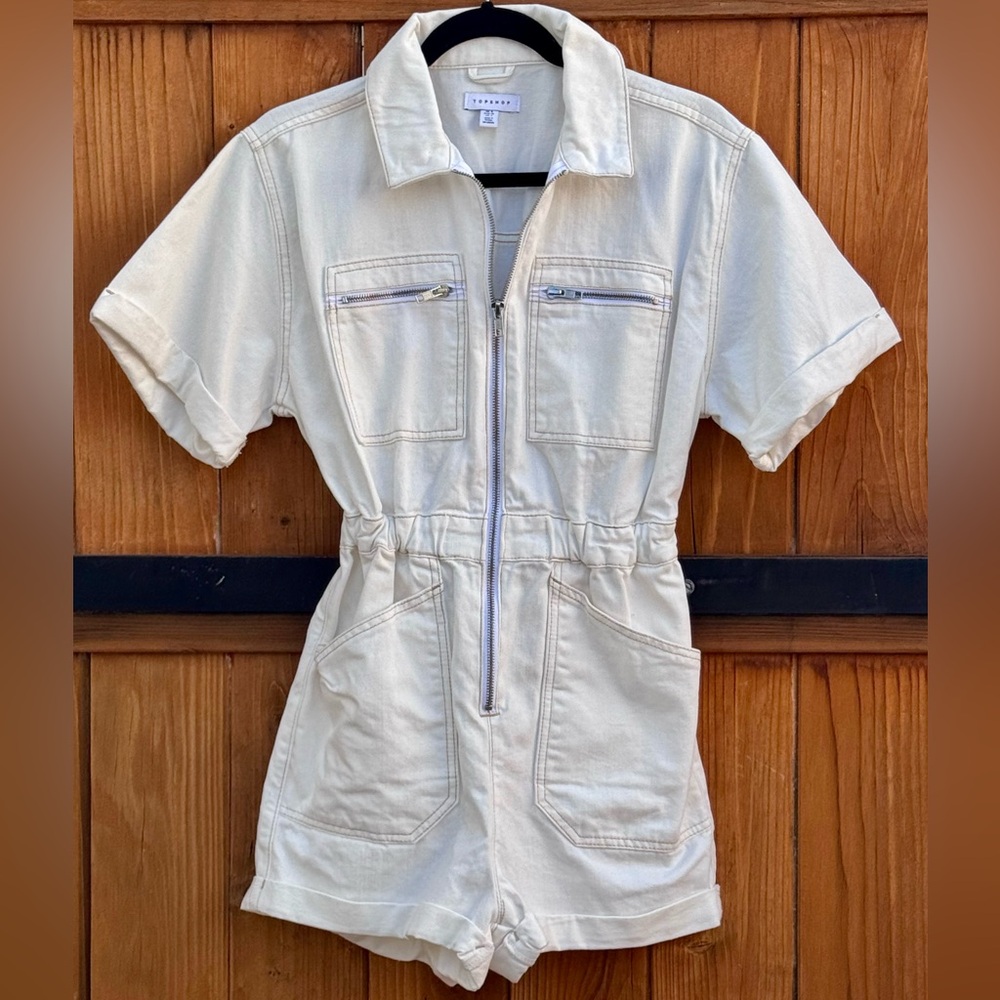 Topshop Cream Short Sleeve Zip-Front Utility Romper - size 4